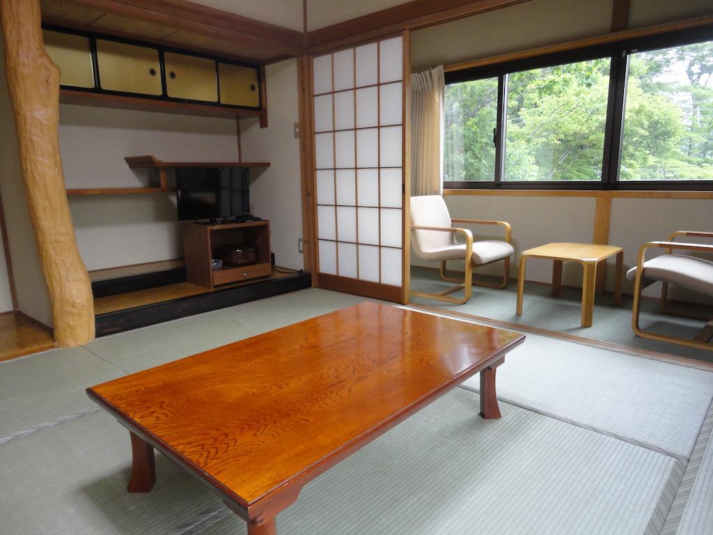 Yamanouchi Guest House Yamanakako Bilik gambar