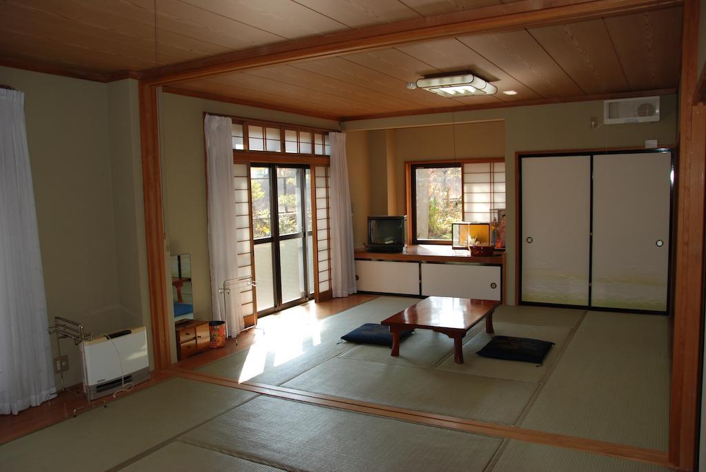 Yamanouchi Guest House Yamanakako Luaran gambar